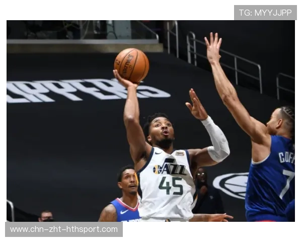 49人再度展现防守统治力，对手无功而返，全力防守